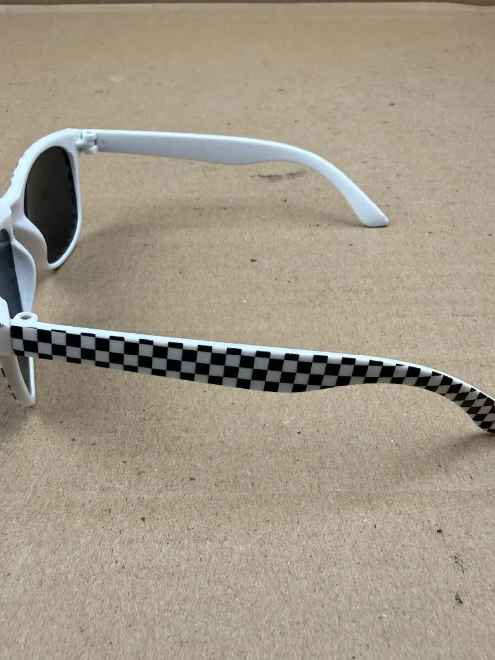 N/A youth checkered